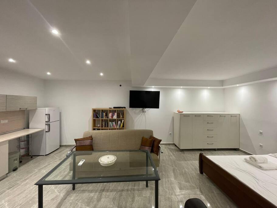 Emilyapartments 1 Chrysoupolis Екстериор снимка
